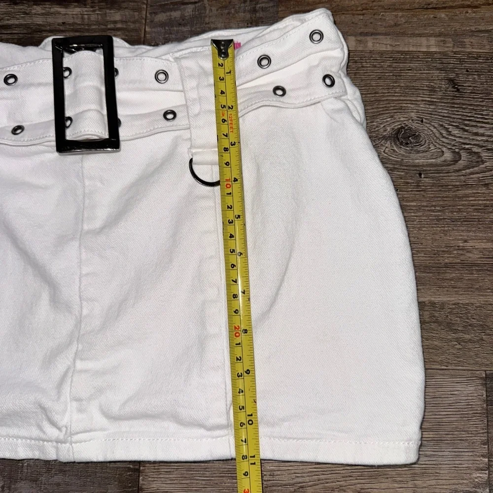 Edikted White Cargo Mini Skirt Belted Y2K Utility Skirt Women’s Medium